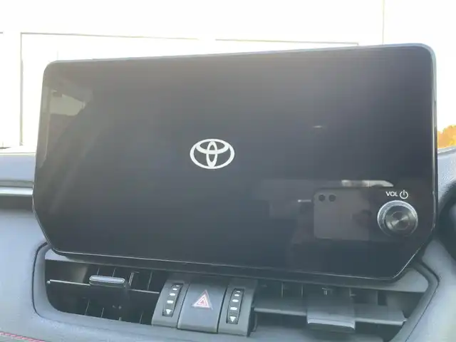 トヨタ ＲＡＶ４ アドベンチャー オフロードPKGⅡ 大阪府 2022(令4)年 1.8万km アティチュードブラックマイカ ワンオーナー/純正10.5インチディスプレイオーディオナビ /   フルセグTV/Bluetooth/USB /バックモニター/衝突軽減ブレーキ/コーナーセンサー/ブラインドスポットモニター/エアシートヒーター /クルーズコントロール /レーンキープアシスト/前席パワーシート（運転席のみメモリー付き） /ステアリングヒーター/オートマチックハイビーム/ダウンヒルアシストコントロール/純正18インチアルミホイール /ルーフレール /純正フロアマット　/スマートキー /ETC2.0/LED/取扱説明書