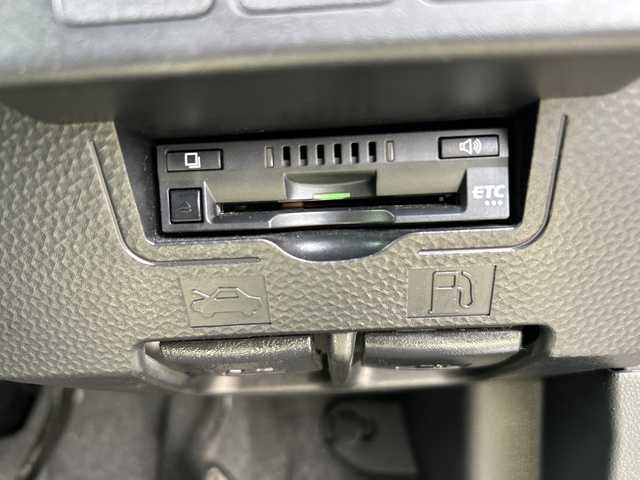 トヨタ ルーミー カスタムG－T 愛媛県 2018(平30)年 4.9万km パールホワイトⅢ 純正ナビ/Bluetooth/CD/DVD/フルセグ/SD/バックカメラ/全方位カメラ/モデリスタエアロ/両側パワースライドドア/純正15インチAW/純正フロアマット/全席シートヒーター/クルーズコントロール/ETC/スマートキー/スペアキー/プッシュスタート/オートLEDヘッドライト/レーンキープアシスト/保証書/取扱説明書