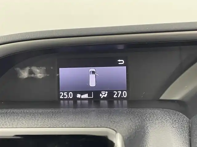 トヨタ ヴォクシー ハイブリッド ZS 煌Ⅱ 千葉県 2017(平29)年 6.4万km ブラッキッシュアゲハガラスフレーク 禁煙車/純正9インチナビ/・NSZT-Y66T/・CD/DVD/BT/フルセグ/純正12.1インチフリップダウンモニター/プリクラッシュセーフティ/車線逸脱警報/先行車発進告知/両側パワースライドドア/バックカメラ/LEDヘッドライト/オートライト/オートハイビーム/ロールサンシェイド/スマートキー/スペアキー/純正ビルトインETC