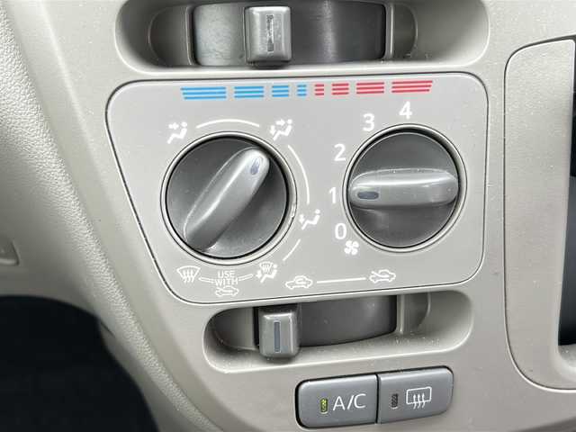 ダイハツ ミラ イース D 埼玉県 2014(平26)年 3.9万km ホワイト AM/FM/CD/AUX/アイドリングストップ/ドラレコ前後　/ドアバイザー
