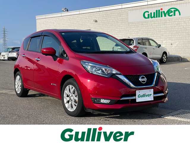 日産 ノート e－パワー メダリスト 新潟県 2019(平31)年 3.4万km ガーネットレッド ワンオーナー/純正ナビ（MM318D-W）/[CD、DVD、BT、TV、FM、AM]/アラウンドビューモニター/デジタルインナーミラー/クルーズコントロール/衝突軽減システム/ドラレコ/コーナーセンサー/ETC/プッシュスタート/レーンアシスト/横滑り防止装置/純正15インチAW/純正フロアマット