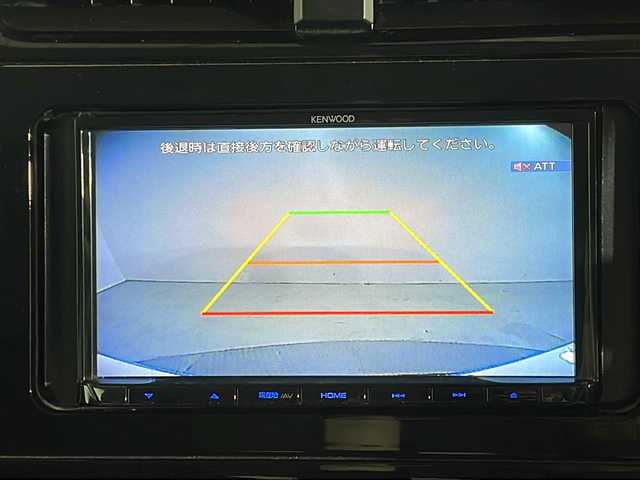 トヨタ プリウス S 広島県 2018(平30)年 5.1万km スーパーホワイトⅡ 社外ナビ/バックカメラ/セーフティセンス/・プリクラッシュセーフティ/・レーンディパーチャーアラート/・オートマチックハイビーム/・レーダークルーズコントロール/ETC/LEDヘッドランプ/オートライト/純正15インチホイールキャップ