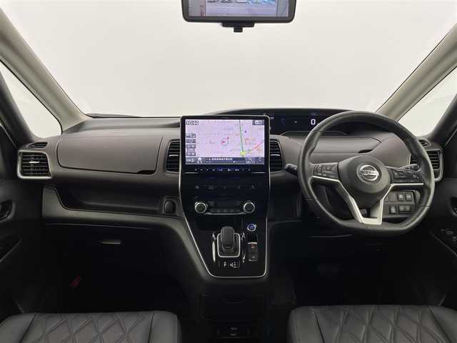日産 セレナ e－パワー ハイウェイスター G 群馬県 2019(令1)年 6.7万km ブリリアントホワイトパール ・アルパイン１１インチSDナビ/・フルセグTV/CD/DVD/・アラウンドビューモニター/・両側パワースライドドア/・純正１６インチアルミホイール/・純正フロアマット/・D+N席シートヒーター/・インテリジェントクルーズコントロール