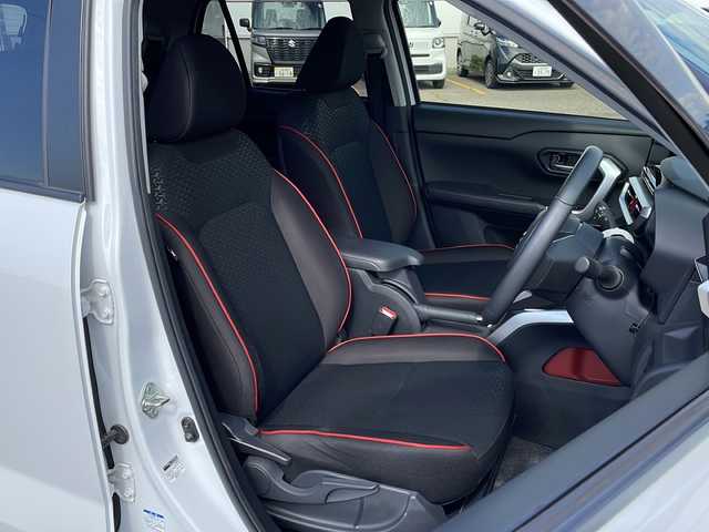 トヨタ ライズ Z 新潟県 2020(令2)年 1.7万km シャイニングホワイトパール 4WD/純正9インチSDナビ(NSZT-Y68T)/CD/DVD/BT/フルセグテレビ/全方位カメラ/ETC/ドライブレコーダー/衝突被害軽減ブレーキ/レーンキープアシスト/レーダークルーズコントロール/コーナーセンサー/シートヒーター /スマートキー/プッシュスタート/LEDヘッドライト/オートライト/オートハイビーム/フォグランプ/純正17インチアルミホイール