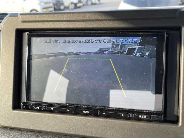 スズキ ジムニー XC 滋賀県 2023(令5)年 0.2万km ジャングルグリーン 禁煙車/社外ナビ/Bluetooth/バックカメラ/ドライブレコーダー/ＬＥＤライト/シートヒーター/スズキセーフティサポート/・デュアルセンサーブレーキサポート/・誤発進抑制機能/・車線逸脱警報機能/・ふらつき警報機能/・先行車発進お知らせ機能/・標識認識機能/・ハイビームアシスト/クルーズコントロール/電動格納ミラー/スマートキー/電動格納ミラー/革巻ステアリング/ステアリングスイッチ