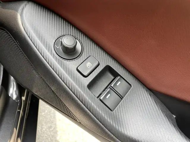 マツダ ロードスター ＲＦ VS 福岡県 2017(平29)年 4.9万km マシーングレープレミアムM 純正ナビ(Bluetooth/CD/DVD)/フルセグTV/パワーリトラクタブルハードトップ/バックモニター/ドライブレコーダー/クルーズコントロール/セーフティパッケージ/・ブラインドスポットモニタリング/・車線逸脱警報システム/・アダプティブフロントライティングシステム/・ハイビームコントロールシステム/LEDヘッドランプ/オートライト/オートエアコン/本革巻きステアリング/ステアリングスイッチ/パドルシフト/オーバーンナッパ革シート/両席シートヒーター/純正17インチアルミホイール/アドバンストキーレスエントリーシステム/プッシュスタートボタン