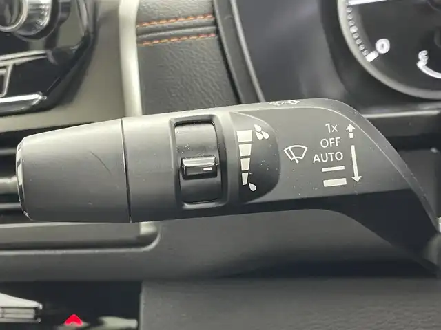 三菱 トライトン GSR 茨城県 2024(令6)年 0.4万km オレンジ 純正ディスプレイオーディオ/・ナビキット（機能）あり/全方位カメラ/フルセグ再生可/レーダークルーズコントロール/クリアランスソナー/ステアリングヒーター/ブラインドスポットモニター/レザーシート/シートヒーター/純正アルミホイール/純正フロアマット