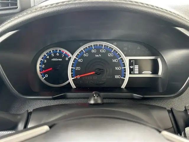 トヨタ ルーミー カスタムG 道東・釧路十勝 2024(令6)年 1万km ブラックマイカメタリック 4WD/寒冷地仕様/ETC/純正ナビ/（CD/DVD/BT）/ワンセグTV/バックカメラ/プッシュスタート/両側パワースライドドア/レーダークルーズコントロール/革巻きステアリング/前後コーナーセンサー/純正フロアマット/純正AWサマータイヤ