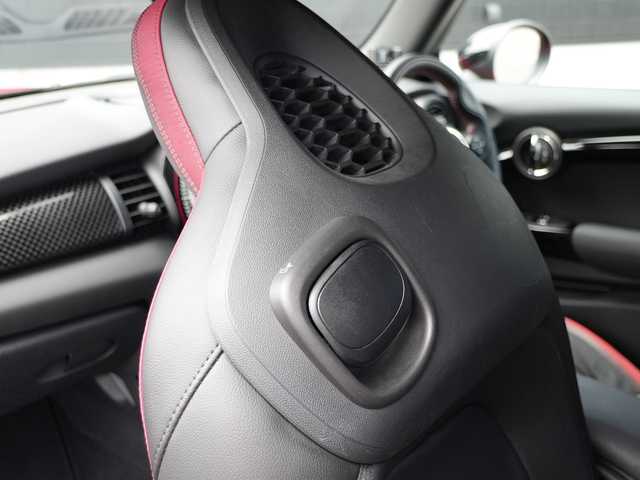 ＭＩＮＩ ミニ ジョンクーパーワークス 静岡県 2019(令1)年 5.9万km チリ・レッド LCiモデル/インテリジェントセーフティ /軽減ブレーキ アクティブクルーズコントロール/ハーフレザーシート シートヒーター /タッチパネルモニター/純正HDDナビ Bluetooth/バックカメラ/コンフォートアクセス/ブラックエクステリアトリム/１８インチアロイホイール/ヘッドアップディスプレイ/ミラー一体型DSRCETC/GPSレーダー/ガラスフィルム施工