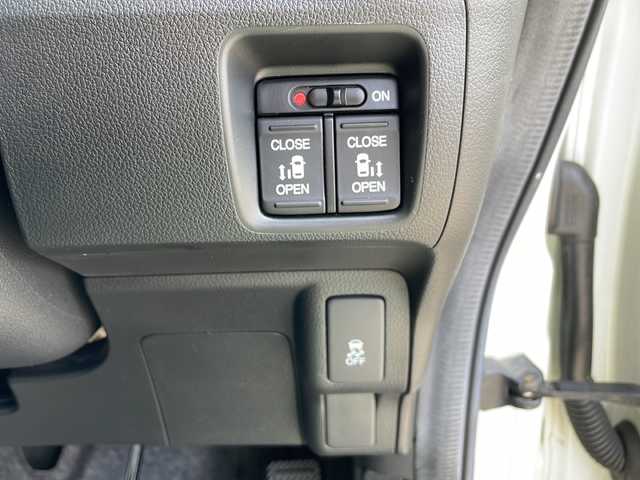 ホンダ Ｎ ＢＯＸ G ターボ Lパッケージ 新潟県 2014(平26)年 8.7万km プレミアムホワイトパール 純正SDナビ(VXM-142VFi)/CD/DVD/BT/フルセグテレビ/バックカメラ/ETC/ドライブレコーダー/クルーズコントロール/両側パワースライドドア/ベンチシート/革調シートカバー/ステアリングスイッチ/パドルシフト/スマートキー/プッシュスタート/キセノンヘッドライト/オートライト/社外14インチアルミホイール/純正14インチAW夏タイヤ車載
