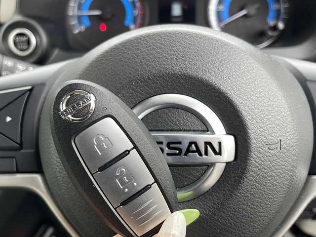 日産 デイズ X 道東・釧路十勝 2023(令5)年 1.1万km アッシュブラウンM 4WD/ナビ　/　(AM/FM/CD/DVD/BT)/ETC/バックカメラ/シートヒーター/純正14インチAW/社外フロアマット/ドアバイザー/アイドリングストップ/コーナーセンサー/オートライト/オートマチックハイビーム/ライトレベライザー/フォグランプ/盗難防止装置/ABS/横滑り防止装置/USB入力端子