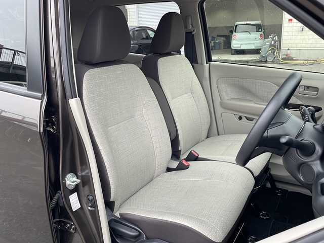 日産 デイズ X 道東・釧路十勝 2023(令5)年 1.1万km アッシュブラウンM 4WD/ナビ　/　(AM/FM/CD/DVD/BT)/ETC/バックカメラ/シートヒーター/純正14インチAW/社外フロアマット/ドアバイザー/アイドリングストップ/コーナーセンサー/オートライト/オートマチックハイビーム/ライトレベライザー/フォグランプ/盗難防止装置/ABS/横滑り防止装置/USB入力端子