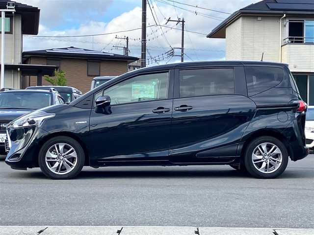 トヨタ シエンタ ハイブリッド G 愛知県 2018(平30)年 3.9万km ブラックマイカ 福祉車両/エンジンスタートボタン/パワーウィンドウ/パワーステアリング/取扱説明書/アイドリングストップ/スマートキー/オートエアコン/スペアキー/クルーズコントロール/純正ETC2.0/USB入力端子/純正ナビ(CD/BT/フルセグ)/三列シート/ドライブレコーダー前後/ウォークスルー/純正フロアマット/純正アルミホイール/両側パワースライドドア/ABS/横滑り防止装置/コーナーセンサー前後/レーンキープアシスト/オートライト/オートマチックハイビーム/LEDヘッドライト/W＋サイドエアバック/衝突軽減システム/カーテンエアバック/タンブルシート/元.布シート　合皮シートカバー