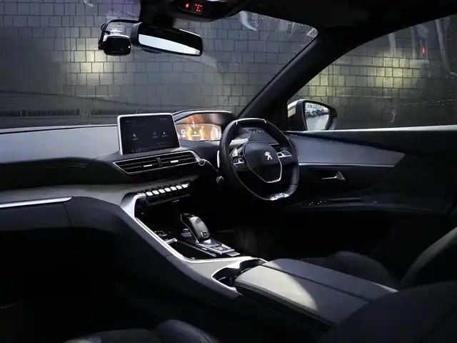 プジョー ５００８ GT ブルーHDi 静岡県 2019(令1)年 4.4万km アマゾナイトグレー アクティブセーフティ/衝突軽減ブレーキACC/レーンキープ ブラインドスポットモニター/ファーストクラスパッケージ/ハーフレザーシート シートヒーター /運転席メモリーパワーシート　マッサージ/アンビエンスライト/パノラマサンルーフ /パノラマビューカメラ/パヒュームデュヒューザー/ワイヤレス充電/インテリジェントHiビーム/ドライブレコーダー