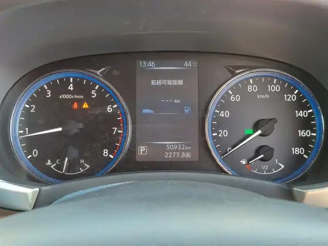 日産 エルグランド 250HWS アーバンクロム 東京都 2016(平28)年 5.1万km ブリリアントホワイトパール 純正ナビ/アラウンドビューモニター/ビルトインETC/ドライブレコーダー/両側パワースライドドア/コーナーセンサー/クルーズコントロール/AV100V/オットマン/純正18インチAW/スマートキー