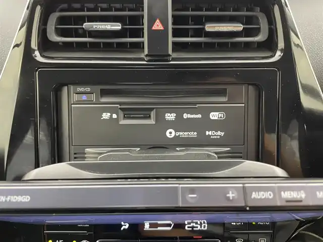 トヨタ プリウス S 宮城県 2016(平28)年 7.3万km ホワイトパールクリスタルシャイン パナソニック9インチフローティングナビ/(CN-F1D9GD)//フルセグ//Bluetooth//社外エアロ//プッシュスタート//スマートキー//純正マット//ETC//LEDヘッドライト//LEDフォグライト//オートエアコン