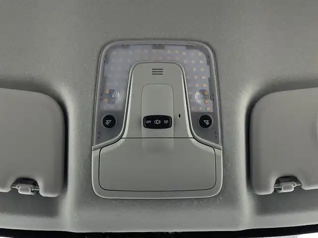 トヨタ プリウス S 宮城県 2016(平28)年 7.3万km ホワイトパールクリスタルシャイン パナソニック9インチフローティングナビ/(CN-F1D9GD)//フルセグ//Bluetooth//社外エアロ//プッシュスタート//スマートキー//純正マット//ETC//LEDヘッドライト//LEDフォグライト//オートエアコン