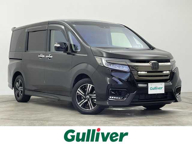 ホンダ ステップワゴン スパーダ eHEV G EXホンダS 群馬県 2022(令4)年 4.4万km プレミアムスパークルブラックパール 純正９インチナビ　バックカメラ　両側パワースライドドア　アダプティブクルーズコントロール　ＬＥＤ　シートヒーター　純正１６インチＡＷ　ステアリングリモコン　ＥＴＣ２．０　ミラー型ドラレコ　禁煙車