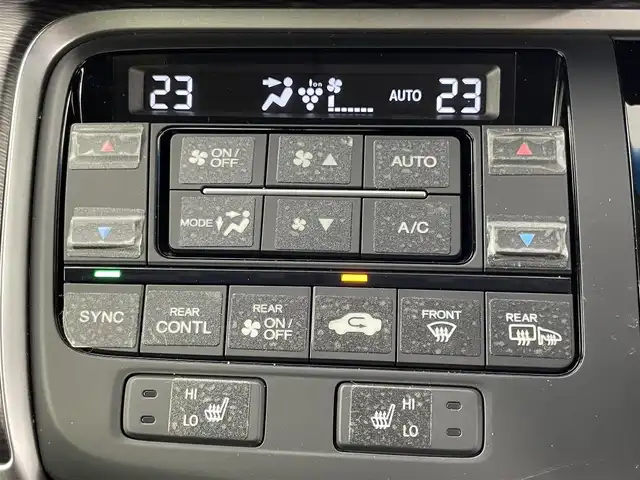 ホンダ ステップワゴン スパーダ eHEV G EXホンダS 群馬県 2022(令4)年 4.4万km プレミアムスパークルブラックパール 純正９インチナビ　バックカメラ　両側パワースライドドア　アダプティブクルーズコントロール　ＬＥＤ　シートヒーター　純正１６インチＡＷ　ステアリングリモコン　ＥＴＣ２．０　ミラー型ドラレコ　禁煙車