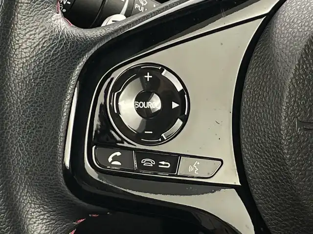 ホンダ Ｎ ＢＯＸ カスタム L ターボ 愛知県 2021(令3)年 2.7万km プラチナホワイトパール 禁煙車/ターボ/ワンオーナー/後期型/ツートンカラー/純正8インチナビ/（CD/DVD/Bluetooth/フルセグTV）/バックカメラ/ホンダセンシング/・衝突被害軽減ブレーキ/・レーダークルーズコントロール/・レーンキープアシスト/・パーキングセンサー/ETC/ドライブレコーダー/シートヒーター/ベンチシート/両側パワースライドドア/LEDヘッドライト/オートライト/フロントフォグランプ/純正15インチアルミホイール/純正フロアマット/スマートキー/プッシュスタート