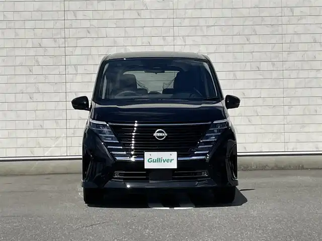 日産 セレナ e－パワー ハイウェイスター V 福岡県 2025(令7)年 0.1万km ダイヤモンドブラック 純正12.3型SDナビ(フルセグTV/HDMI/BT)アラウンドビューモニタープロパイロットエマージェンシーブレーキコーナーセンサーBSM両側パワスラ前後ドラレコETC2.0デジタルインナーミラーシートヒーターUSBポート、タイプC置くだけ充電ハンドルヒーター純正16インチアルミホイールスマートキープッシュスタート