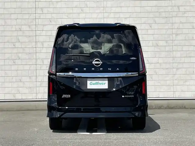 日産 セレナ e－パワー ハイウェイスター V 福岡県 2025(令7)年 0.1万km ダイヤモンドブラック 純正12.3型SDナビ(フルセグTV/HDMI/BT)アラウンドビューモニタープロパイロットエマージェンシーブレーキコーナーセンサーBSM両側パワスラ前後ドラレコETC2.0デジタルインナーミラーシートヒーターUSBポート、タイプC置くだけ充電ハンドルヒーター純正16インチアルミホイールスマートキープッシュスタート