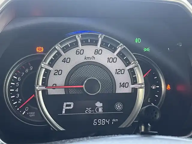 スズキ スペーシア カスタム HYBRID XS ターボ 愛知県 2018(平30)年 7万km ブルーイッシュブラックパール3 IC付ターボ/両側パワースライドドア/純正メモリナビ〈CN-RZ83〉/・DVD／Bluetooth／地デジTV/パノラミックビューモニター/クルーズコントロール/ヘッドアップディスプレ/合皮＆ファブリックコンビシート/運転席シートヒーター/LEDヘッドライト＆フォグランプ/サイドスポイラー＆リアスポイラー/エコクール／リアヒーターダクト/後席左右パーソナルテーブル/スズキセーフティサポート/・デュアルセンサーブレーキサポート/・誤発進抑制機能/・車線逸脱警報/・ふらつき警報/・先行車発進告知機能/・リアパーキングセンサー/ビルトインETC/GPSレーダー〈GWR81sd〉/前方ドライブレコーダー〈DRV517S〉/スマートキー＆プッシュスタート/純正15インチAW