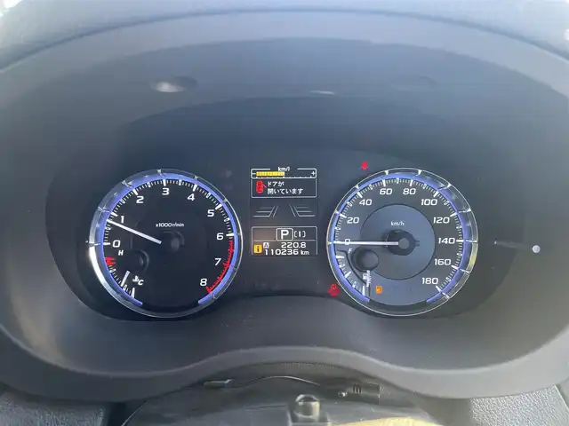 スバル レヴォーグ 1．6GT アイサイト プラウドED 山形県 2015(平27)年 11.1万km クリスタルホワイトP (株)IDOMが運営する【じしゃロン山形店】の自社ローン専用車両になります。/こちらは現金またはオートローンご利用時の価格です。/自社ローンご希望の方は別途その旨お申付け下さい。/Stradaナビ/クルーズコントロール/ビルトインETC/サイドカメラ/プッシュスタート/スマートキー/スペアキー/サマータイヤ4本積み込み（ホイール付）/積み込みタイヤサイズ＊215/50ZR17＊