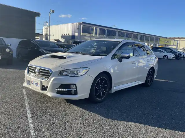 スバル レヴォーグ 1．6GT アイサイト プラウドED 山形県 2015(平27)年 11.1万km クリスタルホワイトP (株)IDOMが運営する【じしゃロン山形店】の自社ローン専用車両になります。/こちらは現金またはオートローンご利用時の価格です。/自社ローンご希望の方は別途その旨お申付け下さい。/Stradaナビ/クルーズコントロール/ビルトインETC/サイドカメラ/プッシュスタート/スマートキー/スペアキー/サマータイヤ4本積み込み（ホイール付）/積み込みタイヤサイズ＊215/50ZR17＊