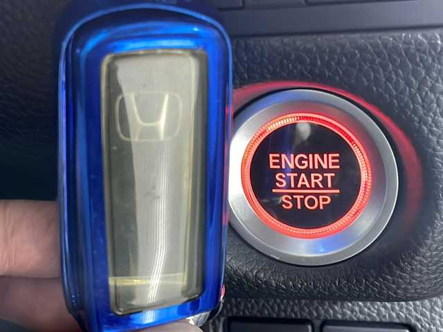 ホンダ Ｎ ＢＯＸ カスタム G L ホンダセンシング 広島県 2019(平31)年 4.4万km プレミアムグラマラスブロンズP 純正8型ナビ（DVD/フルセグTV/Bluetooth）/両側パワースライドドア/バックカメラ/ホンダセンシング/・衝突軽減ブレーキ/・レーンキープアシスト/・アダプティブクルーズコントロール/・誤発進抑制機能/リヤパーキングセンサー/LEDヘッドランプ/純正14インチAW/ビルトインETC/ドライブレコーダー/USB入力端子