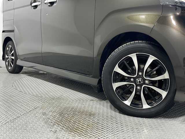 ホンダ Ｎ ＢＯＸ カスタム G L ホンダセンシング 広島県 2019(平31)年 4.4万km プレミアムグラマラスブロンズP 純正8型ナビ（DVD/フルセグTV/Bluetooth）/両側パワースライドドア/バックカメラ/ホンダセンシング/・衝突軽減ブレーキ/・レーンキープアシスト/・アダプティブクルーズコントロール/・誤発進抑制機能/リヤパーキングセンサー/LEDヘッドランプ/純正14インチAW/ビルトインETC/ドライブレコーダー/USB入力端子