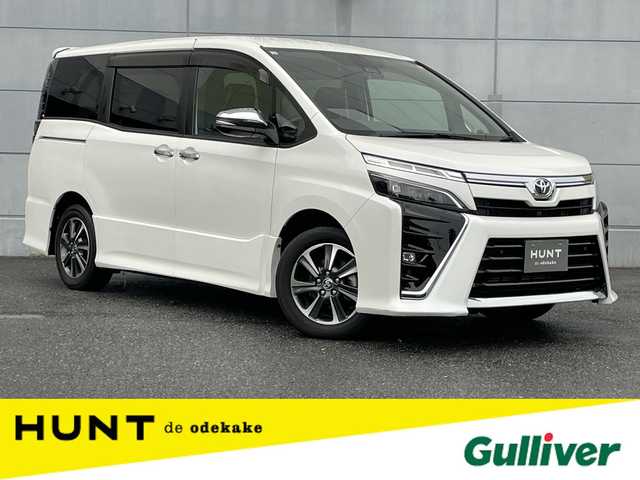 トヨタ ヴォクシー ZS 煌Ⅲ 千葉県 2021(令3)年 1.7万km ホワイトパールクリスタルシャイン 純正９インチナビ　/バックカメラ　/後席モニター　/ＨＤＭＩ　/ビルトインＥＴＣ　/スマートキー　/両側パワースライドドア　/トヨタセーフティセンス　/ＬＥＤヘッドライト　/オートハイビーム　/オートライト　/純正アルミホイール/パワーウィンドウ/パワーステアリング/ABS