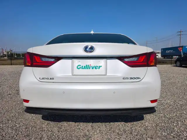 レクサス ＧＳ 300h 宮崎県 2013(平25)年 3.8万km ホワイトパールクリスタルシャイン 純正12.3型ナビ/フルセグTV/バックモニター/ビルトインETC/クルーズコントロール/クリアランスソナー/LEDヘッドランプ/オートライト/オートエアコン/革巻きステアリング/ステアリングスイッチ/パドルシフト/前席パワーシート/運転席シートメモリー/純正オプ18インチアルミホイール/スマートエントリー/スタートシステム/禁煙車