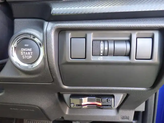 スバル クロストレック ツーリング 千葉県 2023(令5)年 5.6万km 青 アイサイト/XMODE/ステアリング・レスポンシブ・ヘッドランプ/純正ナビ/地デジTV/【Bluetooth接続】/フロント/サイド/バックカメラ/革巻きステアリング/ステアリングヒーター/ステアリングスイッチ/パドルシフト/ETC/LEDヘッドライト/フォグライト/ウインカーミラー/コーナーセンサー/純正17インチアルミホイル/サイド/カーテンエアバッグ/キーレスアクセス