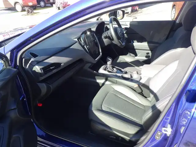 スバル クロストレック ツーリング 千葉県 2023(令5)年 5.6万km 青 アイサイト/XMODE/ステアリング・レスポンシブ・ヘッドランプ/純正ナビ/地デジTV/【Bluetooth接続】/フロント/サイド/バックカメラ/革巻きステアリング/ステアリングヒーター/ステアリングスイッチ/パドルシフト/ETC/LEDヘッドライト/フォグライト/ウインカーミラー/コーナーセンサー/純正17インチアルミホイル/サイド/カーテンエアバッグ/キーレスアクセス