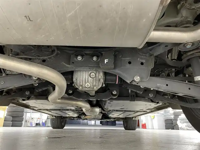 スバル インプレッサ ＸＶ 2．0i－S アイサイト 滋賀県 2019(平31)年 5.2万km クリスタルホワイトP 純正8インチナビ/バックカメラ/CD/DVD/USB/フルセグTV/アイサイト/衝突軽減ブレーキ/ブラインドスポットモニター/ETC/ハーフレザーシート/パワーシート/LEDヘッドライト/純正アルミホイール