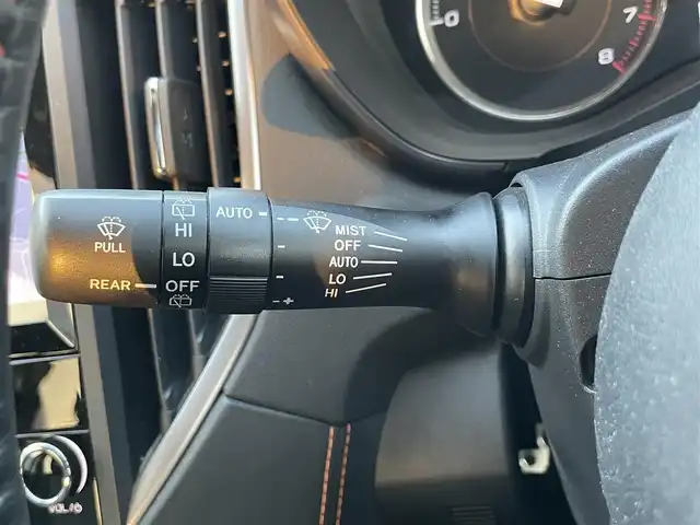 スバル インプレッサ ＸＶ 2．0i－S アイサイト 滋賀県 2019(平31)年 5.2万km クリスタルホワイトP 純正8インチナビ/バックカメラ/CD/DVD/USB/フルセグTV/アイサイト/衝突軽減ブレーキ/ブラインドスポットモニター/ETC/ハーフレザーシート/パワーシート/LEDヘッドライト/純正アルミホイール