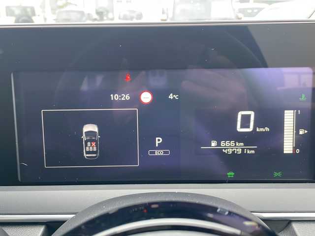 日産 ノート X FOUR 道東・釧路十勝 2023(令5)年 5万km ピュアホワイトパール 4WD/ディスプレイオーディオ/(AM/FM/BT/androidauto/applecarplay)/ドライブレコーダー 前のみ/ETC/バックカメラ/シートヒーター　前席/ステアリングヒーター/マイパイロット/純正フロアマット/コーナーセンサー　前後/オートライト/オートマチックハイビーム/盗難防止装置/ABS/横滑り防止装置/スペアキー/USB入力端子