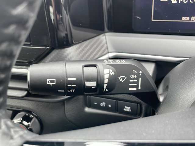 日産 ノート X FOUR 道東・釧路十勝 2023(令5)年 5万km ピュアホワイトパール 4WD/ディスプレイオーディオ/(AM/FM/BT/androidauto/applecarplay)/ドライブレコーダー 前のみ/ETC/バックカメラ/シートヒーター　前席/ステアリングヒーター/マイパイロット/純正フロアマット/コーナーセンサー　前後/オートライト/オートマチックハイビーム/盗難防止装置/ABS/横滑り防止装置/スペアキー/USB入力端子