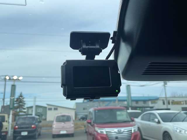 日産 ノート X FOUR 道東・釧路十勝 2023(令5)年 5万km ピュアホワイトパール 4WD/ディスプレイオーディオ/(AM/FM/BT/androidauto/applecarplay)/ドライブレコーダー 前のみ/ETC/バックカメラ/シートヒーター　前席/ステアリングヒーター/マイパイロット/純正フロアマット/コーナーセンサー　前後/オートライト/オートマチックハイビーム/盗難防止装置/ABS/横滑り防止装置/スペアキー/USB入力端子