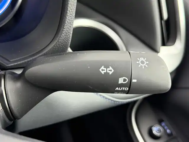 トヨタ ヴォクシー ハイブリッド S－Z 愛知県 2025(令7)年 0.1千km ホワイトパールクリスタルシャイン トヨタセーフティーセンス/レーダークルーズコントロール/両側パワースライドドア/パワーバックドア/AC100V/純正ディスプレイナビ/・フルセグTV/・Bluetooth/・AM/FM/・Applecarplay/革巻きステアリング/ステアリングリモコン/シートヒーター/ハーフレザーシート/ETC2.0/電動パーキングアシスト/ディライト/純正AW