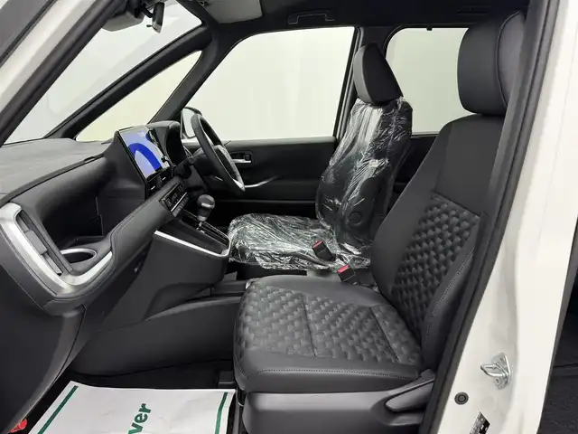 トヨタ ヴォクシー ハイブリッド S－Z 愛知県 2025(令7)年 0.1千km ホワイトパールクリスタルシャイン トヨタセーフティーセンス/レーダークルーズコントロール/両側パワースライドドア/パワーバックドア/AC100V/純正ディスプレイナビ/・フルセグTV/・Bluetooth/・AM/FM/・Applecarplay/革巻きステアリング/ステアリングリモコン/シートヒーター/ハーフレザーシート/ETC2.0/電動パーキングアシスト/ディライト/純正AW