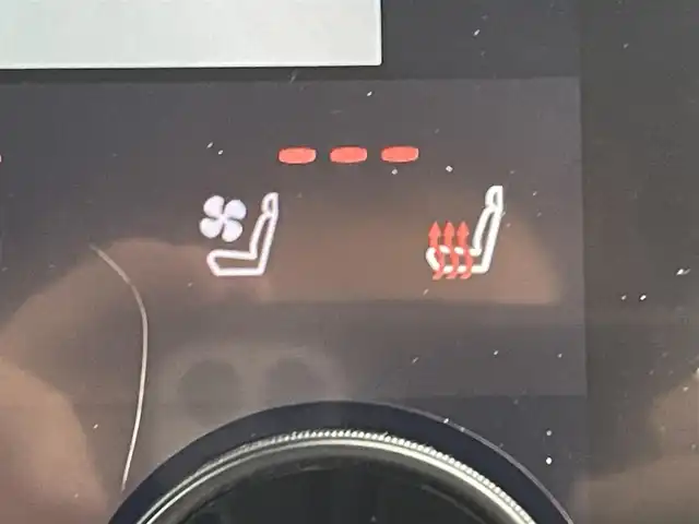 トヨタ アルファード Z 道央・札幌 2024(令6)年 1.4万km プラチナホワイトパールマイカ ・ワンオーナー/・４WD/・寒冷地仕様/・モデリスタエアロ（F.S.R）/・モデリスタドレスアップマフラー/・モデリスタフェンダーガーニッシュ/・モデリスタミラーガーニッシュ/・モデリスタLEDスマートフットライト/・左右独立ムーンルーフ/・ユニバーサルステップ/・14インチディスプレイオーディオ/　ナビ/TVキット/・パノラミックビューモニター/・13.2型有機EL後席モニター/・デジタルインナーミラー/・ビルトインETC2.0/・ドライブレコーダー/・トヨタセーフティセンス/・プリクラッシュセーフティ/・レーントレーシングアシスト/・レーンディパーチャーアラート/・レーダークルーズコントロール/・アダプティブハイビームシステム/・オートマチックハイビーム/・ロードサインアシスト/・ドライバー異常時対応システム/・プロアクティブドライビングアシスト/・レーンチェンジアシスト/・ブラインドスポットモニター/・安心降車アシスト/・レザーシート/・シートヒーター/・シートベンチレーション/・パワーシート/・スマートキー/・純正フロアマット/・ドアバイザー