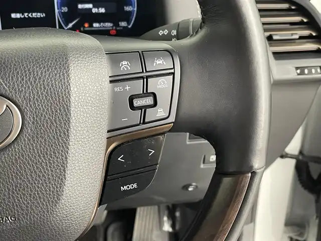 トヨタ アルファード Z 道央・札幌 2024(令6)年 1.4万km プラチナホワイトパールマイカ ・ワンオーナー/・４WD/・寒冷地仕様/・モデリスタエアロ（F.S.R）/・モデリスタドレスアップマフラー/・モデリスタフェンダーガーニッシュ/・モデリスタミラーガーニッシュ/・モデリスタLEDスマートフットライト/・左右独立ムーンルーフ/・ユニバーサルステップ/・14インチディスプレイオーディオ/　ナビ/TVキット/・パノラミックビューモニター/・13.2型有機EL後席モニター/・デジタルインナーミラー/・ビルトインETC2.0/・ドライブレコーダー/・トヨタセーフティセンス/・プリクラッシュセーフティ/・レーントレーシングアシスト/・レーンディパーチャーアラート/・レーダークルーズコントロール/・アダプティブハイビームシステム/・オートマチックハイビーム/・ロードサインアシスト/・ドライバー異常時対応システム/・プロアクティブドライビングアシスト/・レーンチェンジアシスト/・ブラインドスポットモニター/・安心降車アシスト/・レザーシート/・シートヒーター/・シートベンチレーション/・パワーシート/・スマートキー/・純正フロアマット/・ドアバイザー