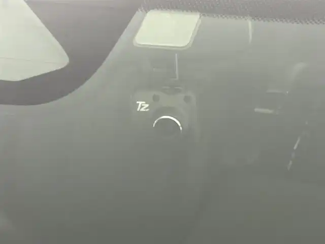 トヨタ アルファード Z 道央・札幌 2024(令6)年 1.4万km プラチナホワイトパールマイカ ・ワンオーナー/・４WD/・寒冷地仕様/・モデリスタエアロ（F.S.R）/・モデリスタドレスアップマフラー/・モデリスタフェンダーガーニッシュ/・モデリスタミラーガーニッシュ/・モデリスタLEDスマートフットライト/・左右独立ムーンルーフ/・ユニバーサルステップ/・14インチディスプレイオーディオ/　ナビ/TVキット/・パノラミックビューモニター/・13.2型有機EL後席モニター/・デジタルインナーミラー/・ビルトインETC2.0/・ドライブレコーダー/・トヨタセーフティセンス/・プリクラッシュセーフティ/・レーントレーシングアシスト/・レーンディパーチャーアラート/・レーダークルーズコントロール/・アダプティブハイビームシステム/・オートマチックハイビーム/・ロードサインアシスト/・ドライバー異常時対応システム/・プロアクティブドライビングアシスト/・レーンチェンジアシスト/・ブラインドスポットモニター/・安心降車アシスト/・レザーシート/・シートヒーター/・シートベンチレーション/・パワーシート/・スマートキー/・純正フロアマット/・ドアバイザー