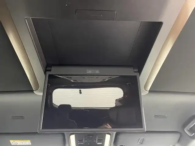 トヨタ アルファード Z 道央・札幌 2024(令6)年 1.4万km プラチナホワイトパールマイカ ・ワンオーナー/・４WD/・寒冷地仕様/・モデリスタエアロ（F.S.R）/・モデリスタドレスアップマフラー/・モデリスタフェンダーガーニッシュ/・モデリスタミラーガーニッシュ/・モデリスタLEDスマートフットライト/・左右独立ムーンルーフ/・ユニバーサルステップ/・14インチディスプレイオーディオ/　ナビ/TVキット/・パノラミックビューモニター/・13.2型有機EL後席モニター/・デジタルインナーミラー/・ビルトインETC2.0/・ドライブレコーダー/・トヨタセーフティセンス/・プリクラッシュセーフティ/・レーントレーシングアシスト/・レーンディパーチャーアラート/・レーダークルーズコントロール/・アダプティブハイビームシステム/・オートマチックハイビーム/・ロードサインアシスト/・ドライバー異常時対応システム/・プロアクティブドライビングアシスト/・レーンチェンジアシスト/・ブラインドスポットモニター/・安心降車アシスト/・レザーシート/・シートヒーター/・シートベンチレーション/・パワーシート/・スマートキー/・純正フロアマット/・ドアバイザー