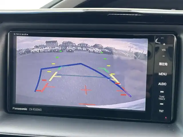 トヨタ ヴォクシー ZS 熊本県 2017(平29)年 6.3万km イナズマスパーキングブラックガラスフレーク 社外SDナビ（CN-R500WD)/AM/FM/CD/DVD/BT/SD/ipod/フリップダウンモニター（ALPINE)/バックカメラ/フルセグTV/ETC/ABS/横滑り防止装置/トヨタセーフティセンス/レーンディパーチャーアラート/プリクラッシュセーフティ/オートハイビーム/先行車発進お知らせ機能/両側パワースライドドア/布シート/2，3列目皮調シートカバー/3列シート/フルエアロ（モデリスタ）/LEDヘッドライト/オートライト/フォグランプ/プッシュスタート/スマートキー/純正革巻きステアリング/ステアリングスイッチ/電動格納ミラー/ウィンカーミラー