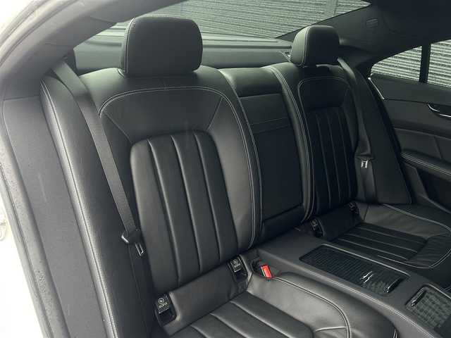 メルセデス・ベンツ ＣＬＳ２２０ｄ AMGライン 茨城県 2016(平28)年 2.5万km ダイヤモンドホワイト サンルーフ　/ＲＳＰ　/ＡＣＣ/ＬＫＡ　/ＢＳＡ　/Ｂカメラ　/パークトロニック　/黒革　/全席シートヒーター　/Ｍ付ＰＷシート　/ＰＷトランク　/マルチビームＬＥＤ　/ナビ　/１２セグ　/ＣａｒＰｌａｙ/ＢＴ/USB/DVD/CD　/キーレスゴー/禁煙車