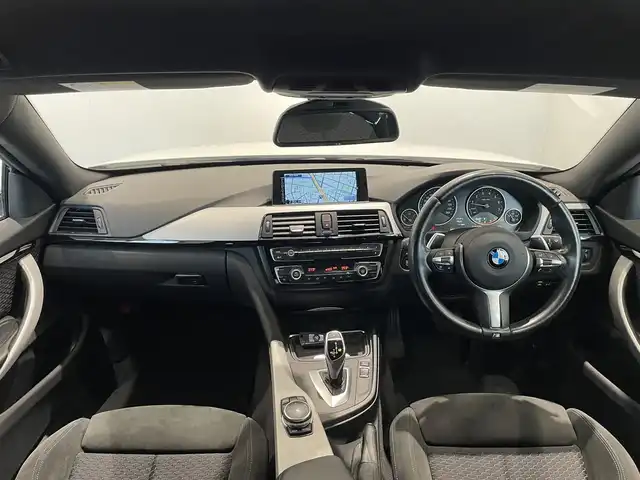 ＢＭＷ ４２０ｉ グランクーペ Mスポーツ 愛知県 2014(平26)年 3.5万km アルピンホワイトⅢ ｉＤｒｉｖｅＨＤＤナビ　/Ｂｌｕｅｔｏｏｔｈ　/バックカメラ　/ＣＤ／ＤＶＤ　/アクティブクルーズクルーズコントロール　/ＢＳＭ　/ＬＫＡ　/インテリジェントセーフティー　/ミラー型ＥＴＣ　/コーナーセンサー　/ＨＩＤ/プッシュスタート/アイドリングストップ/パワーバックドア