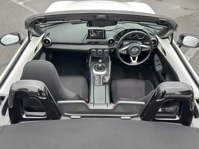 マツダ ロードスター S スペシャルパッケージ 群馬県 2015(平27)年 7.7万km クリスタルホワイトパールマイカ 純正メモリナビ/（DVD/ブルートゥース/ワンセグTV）/プッシュスタート/ビルトインETC/ステアリングスイッチ/保証書＆取扱説明書/スマートキー×２/純正フロアマット